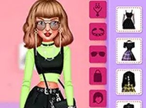 Celebrity Swifty All Around the Fashion Online Dress-Up Game